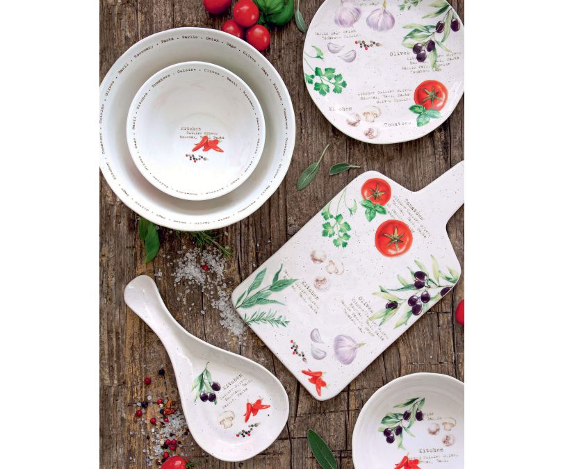 Zestaw 3 porcelanowych mis o średnicy 10 cm w kolorowym opakowaniu